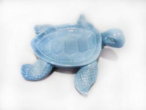 ceramic turtle plate